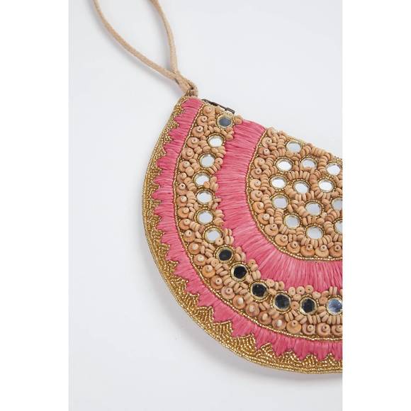 NEW ETHNIQUE sandia raffia clutch wristlet bag in gold/pink - Picture 3 of 3